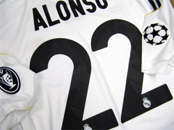 Real Madrid 2009-2010 Home CL #22 Xavi Alonso@A}h[h@`sIY[O@z[@VrEA\