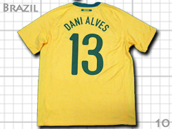 Brazil 2010 Home #13 Dani ALVES@uW\@z[@_jGEEAExX@oZi