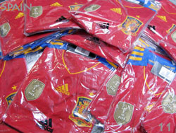 Spain 2010/2011 Home adidas V14921@XyC\@[hJbv`sI@z[