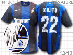 12/13@Ce@MTC胂f@~[g@Inter milano Autograph MILITO