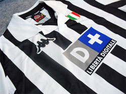 juventus 1998-1999 home