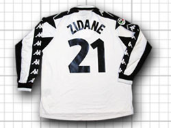 juventus 1999-2000 away ZIDANE