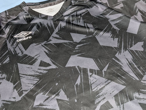 umbro グラフィックセカンダリー　アンブロ